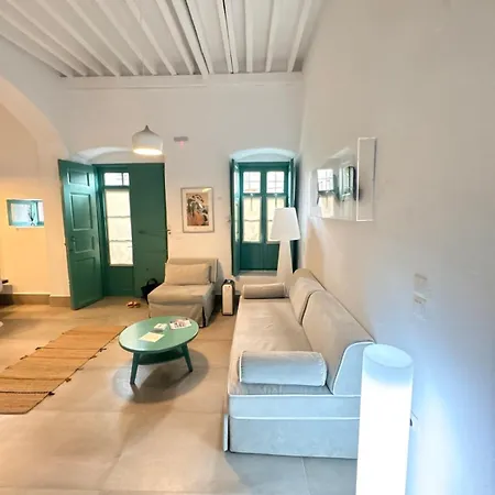 Scaleri Port Holiday home